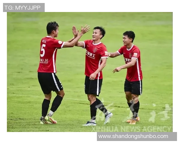 成都足球队的战术意识与团队协作探讨解析