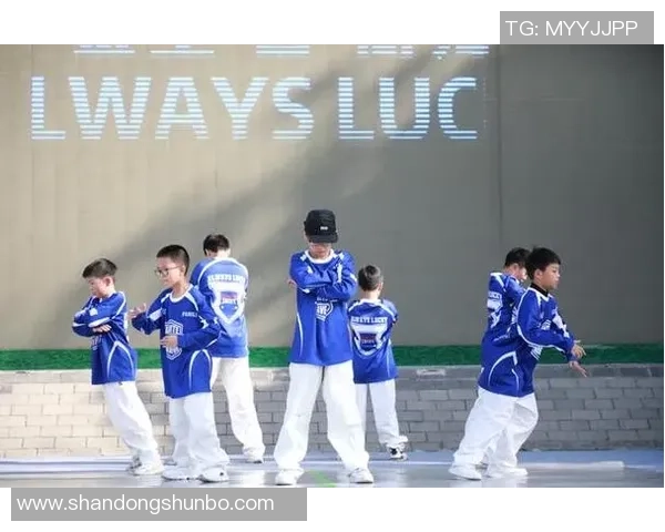 成都街舞队实力大揭秘探索城市舞蹈文化的魅力与发展